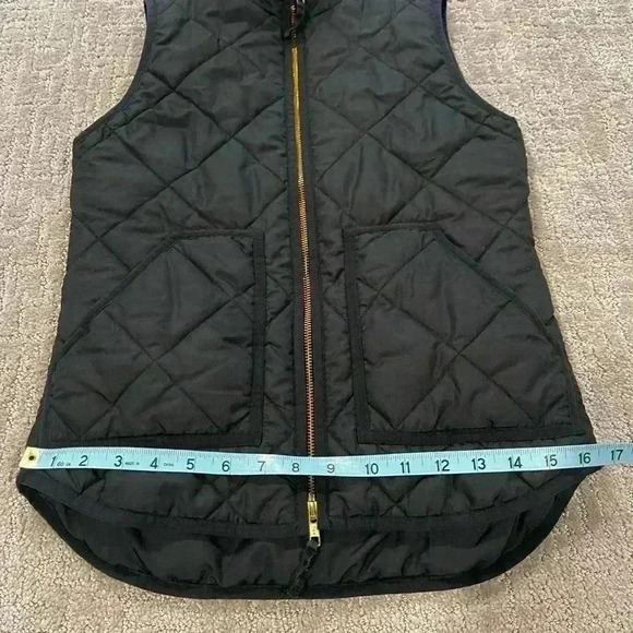 J.Crew Classic Black Quilted Vest, Gold Full Zipper, 2 Side Pockets, Size XXS - Picture 10 of 12